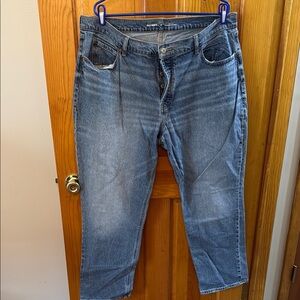 #89 - Old Navy Blue High Rise Slouchy Straight Jeans with Worn-In Look